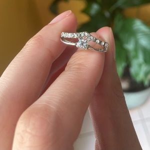 Pretty stacker silver ring size 7